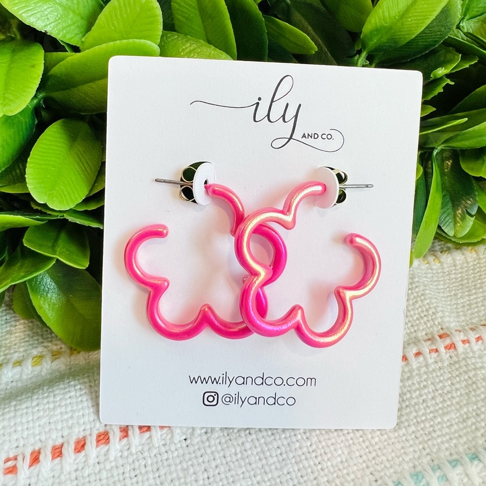 New Scallop Outline Hoop Earrings | Boutique | Hoops | Girly | Hot Pink | Flower